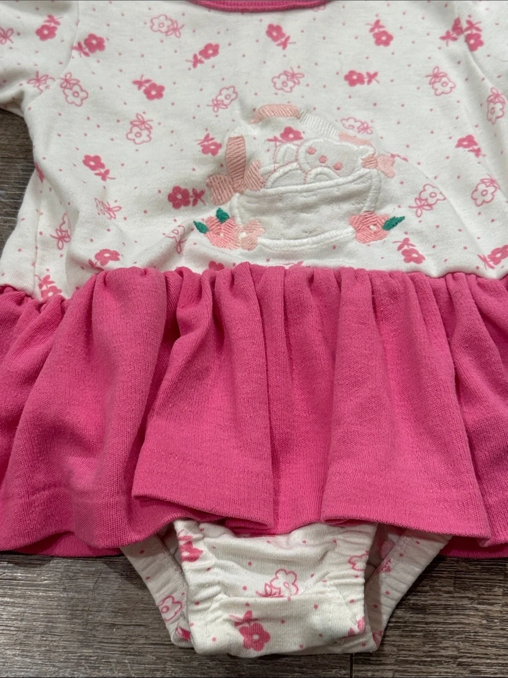 Vintage Health-tex Made in USA White and Pink Floral Skirted Bodysuit size 24m